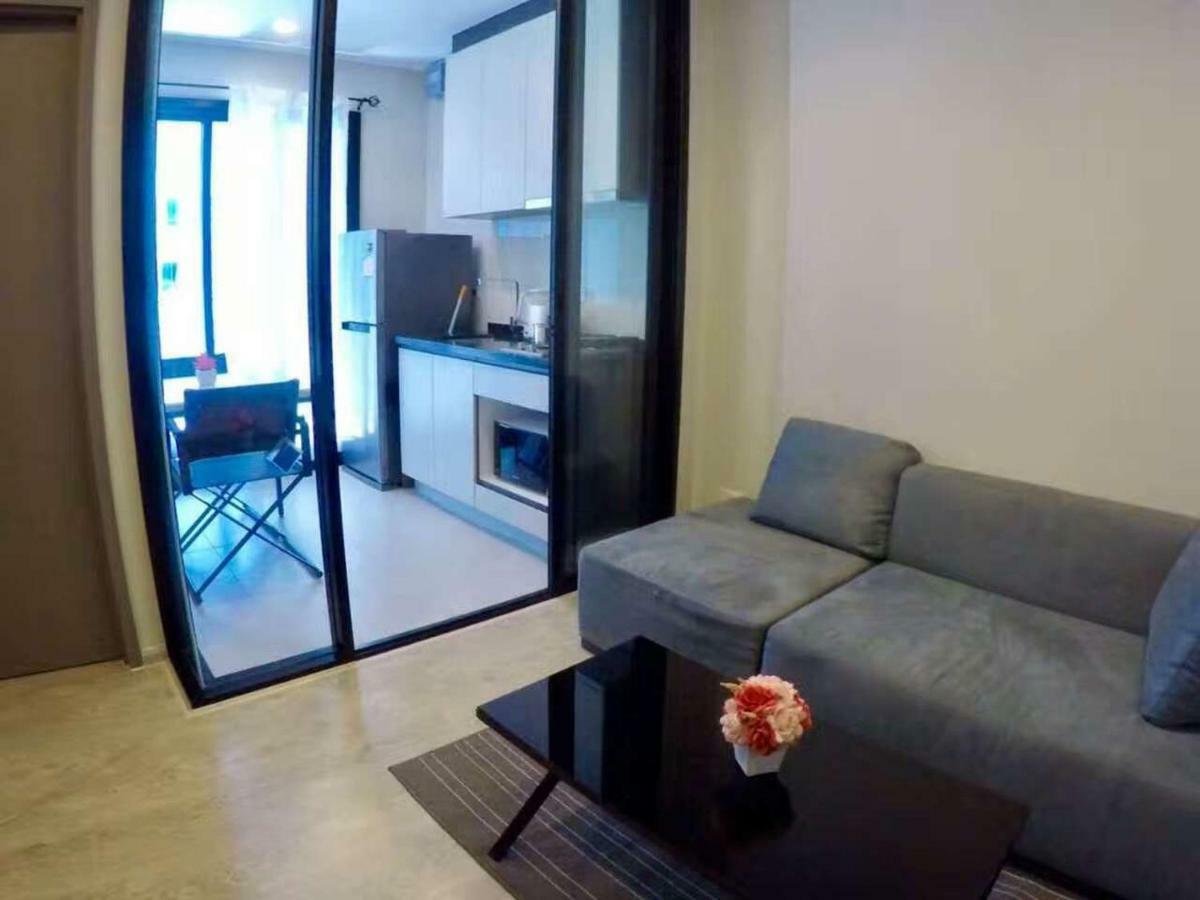 The Base Central Pattaya Exteriér fotografie